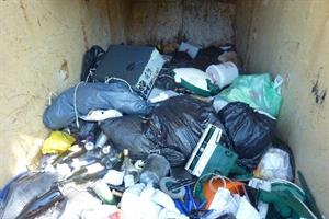 Müllcontainer_Langbathsee.jpg